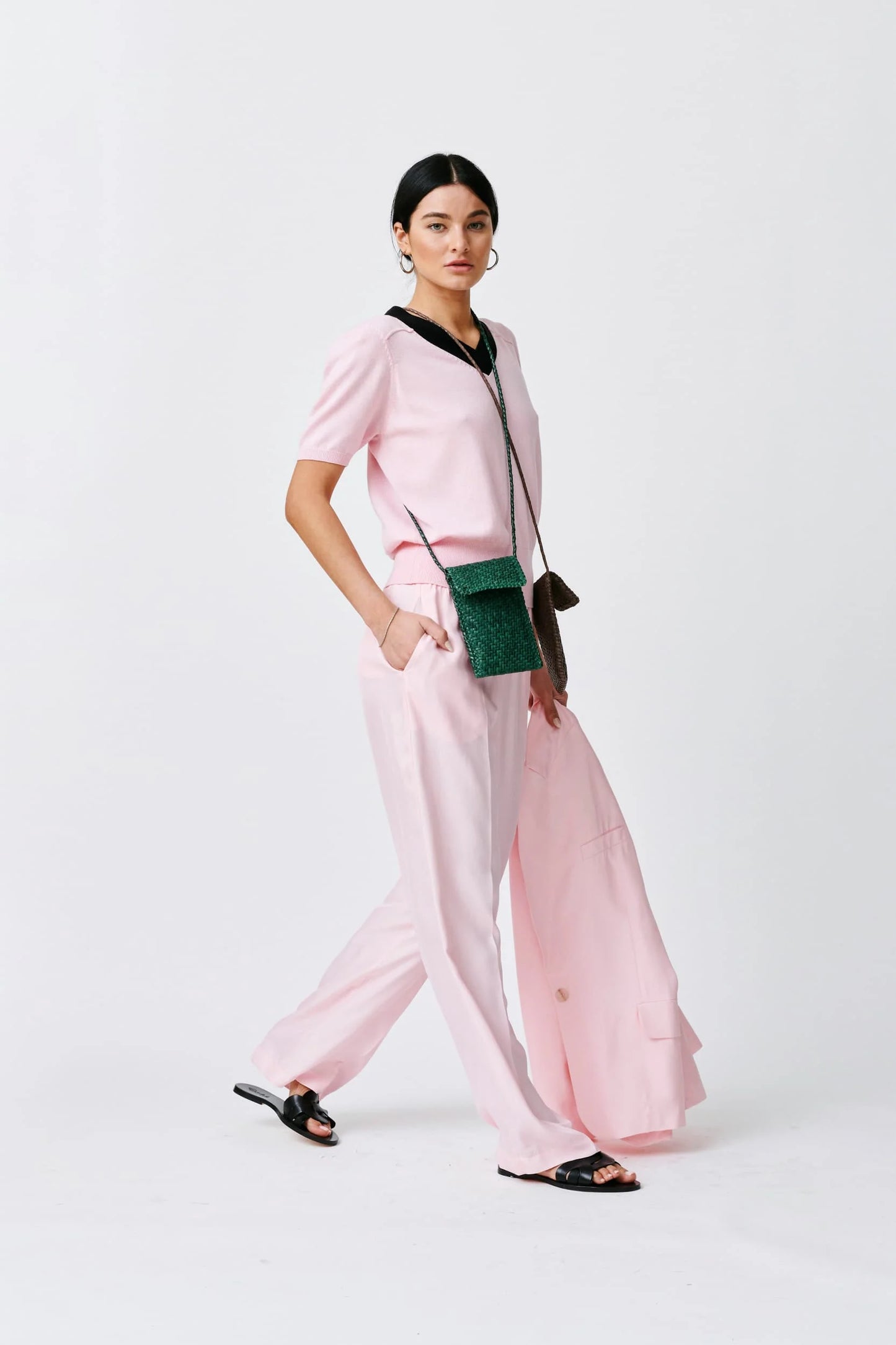 PHONE CROSSBODY FOREST GREEN