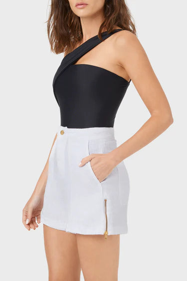MRS CLAIRE SHORTS WHITE