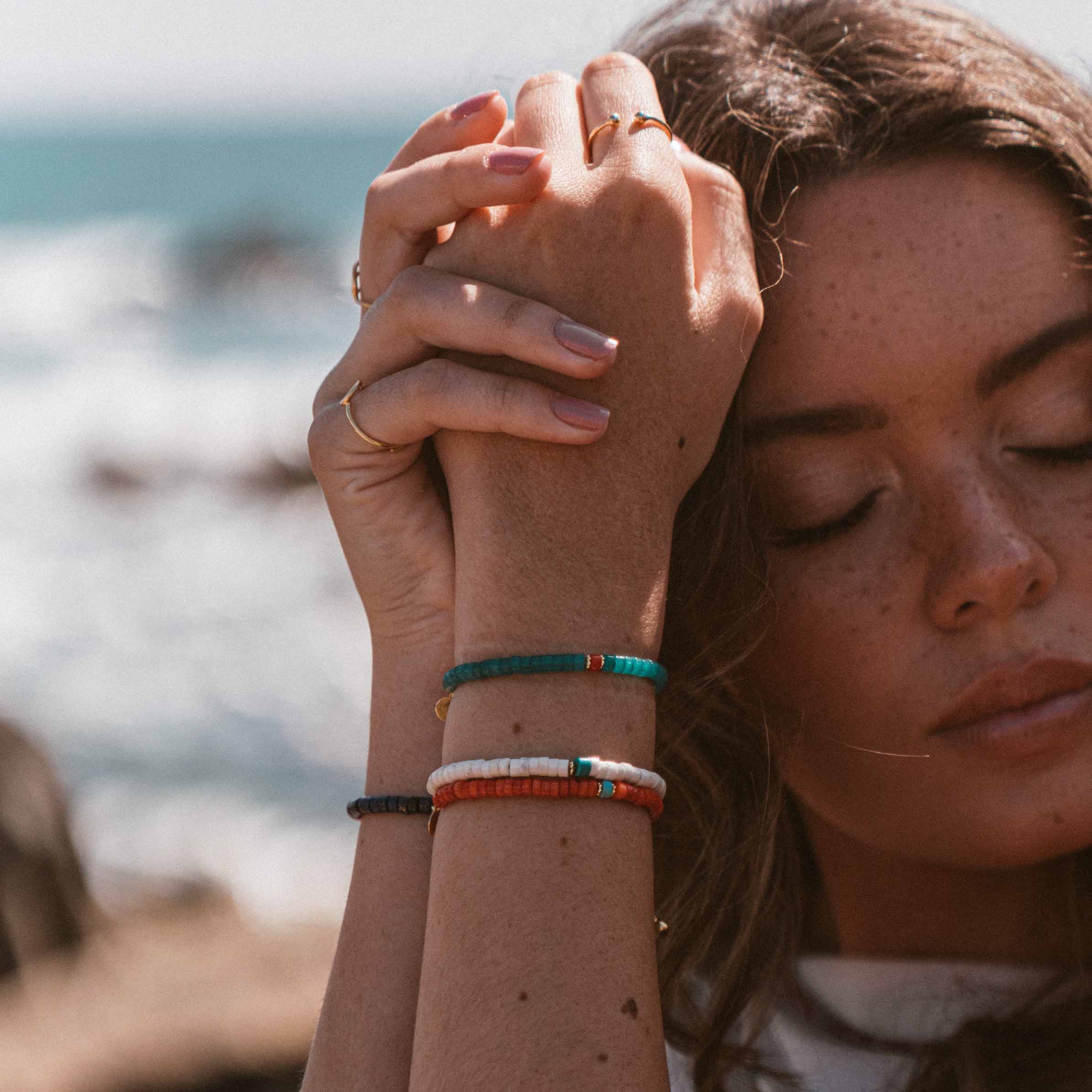 ISLET BRACELET LIGHT BLUE