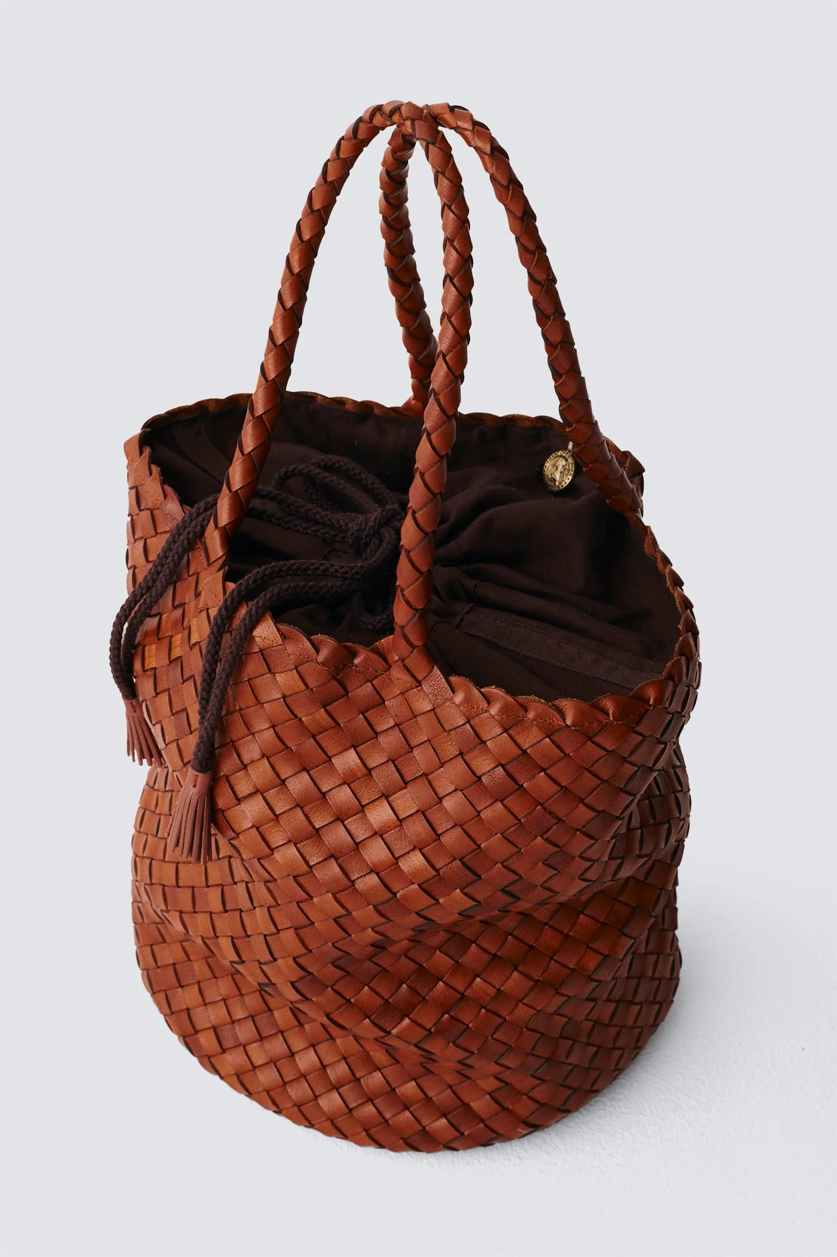 JACKY BUCKET W/ LINING TAN